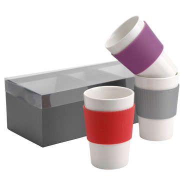 Coffret cadeau 3 mugs Coloris rouge, gris et violet pour 16€